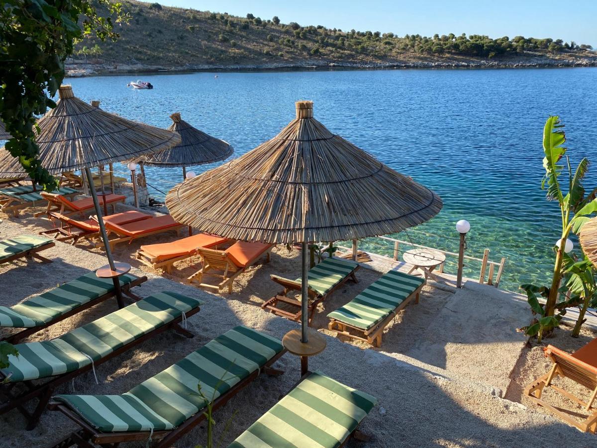 Villa Xhefri Sarandë Exterior foto